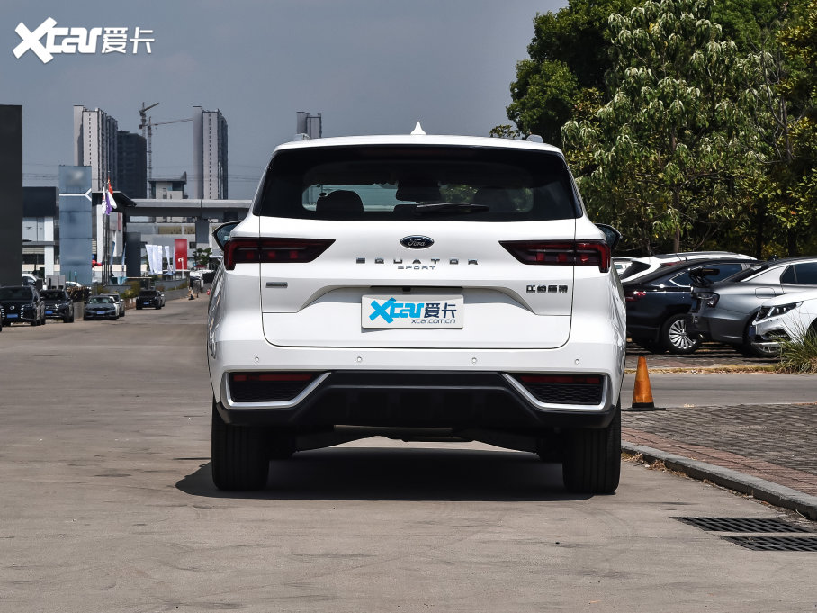 2022I EcoBoost 170 KI