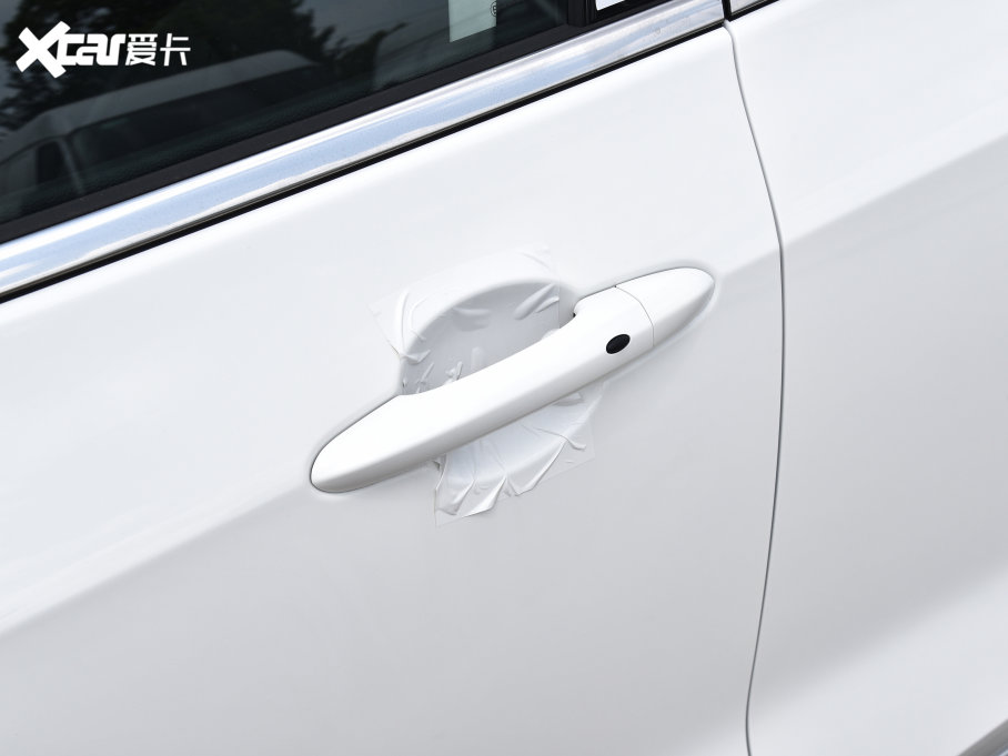 2022I EcoBoost 170 KI