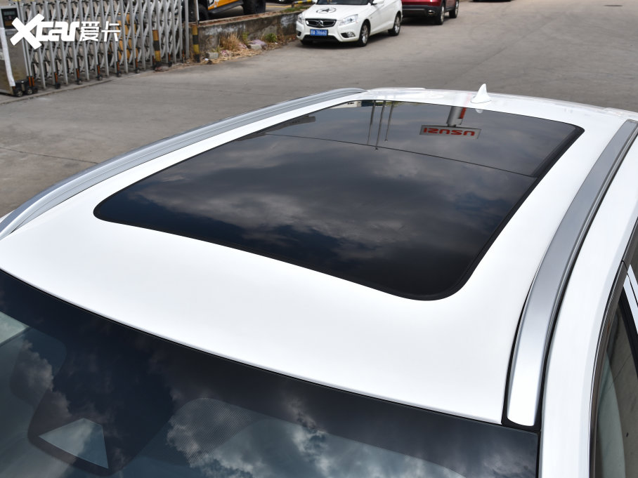 2022I EcoBoost 170 KI