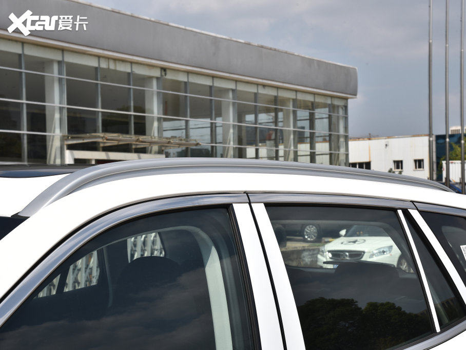 2022I EcoBoost 170 KI