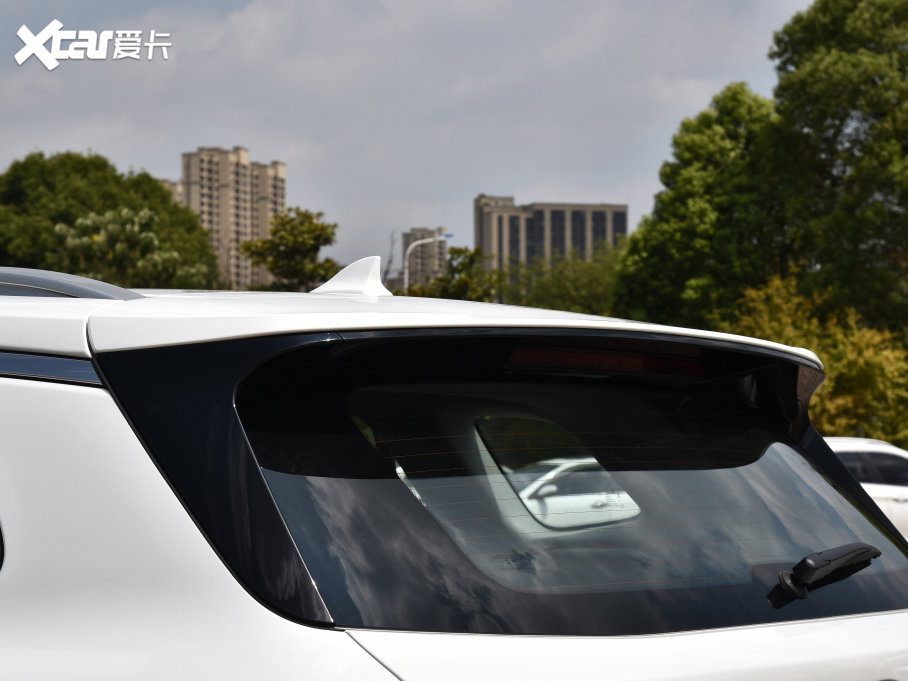 2022I EcoBoost 170 KI