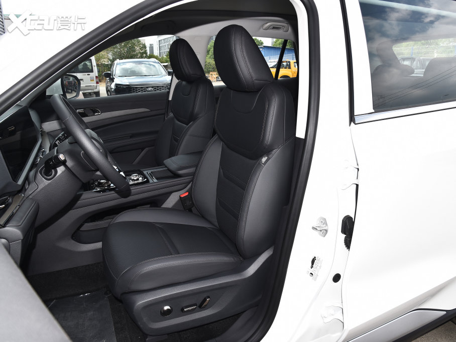 2022I(lng) EcoBoost 170 KI(lng)