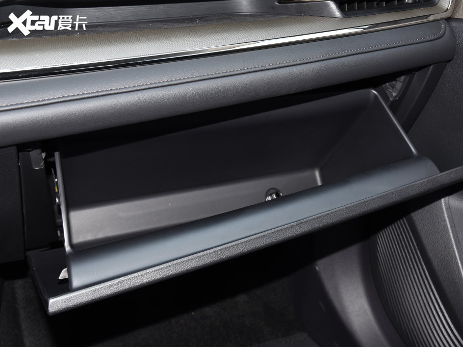 2022I EcoBoost 170 KI