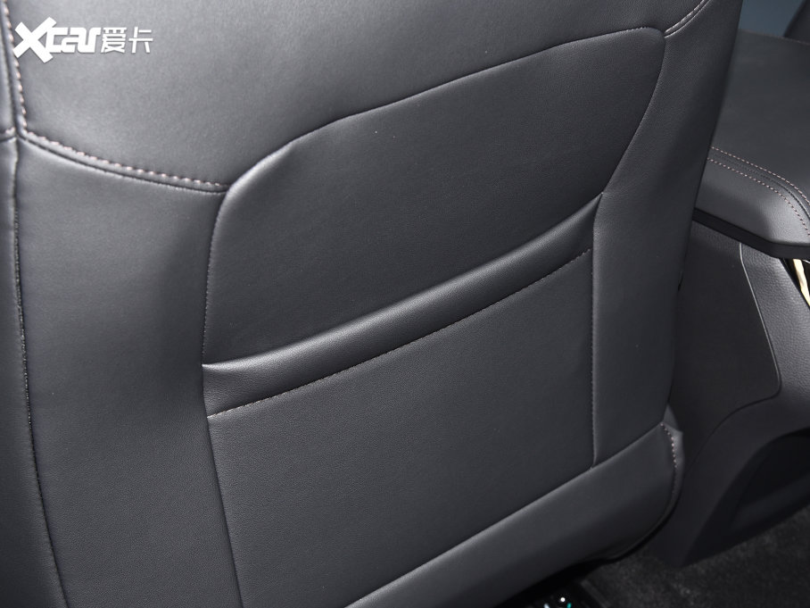 2022I EcoBoost 170 KI