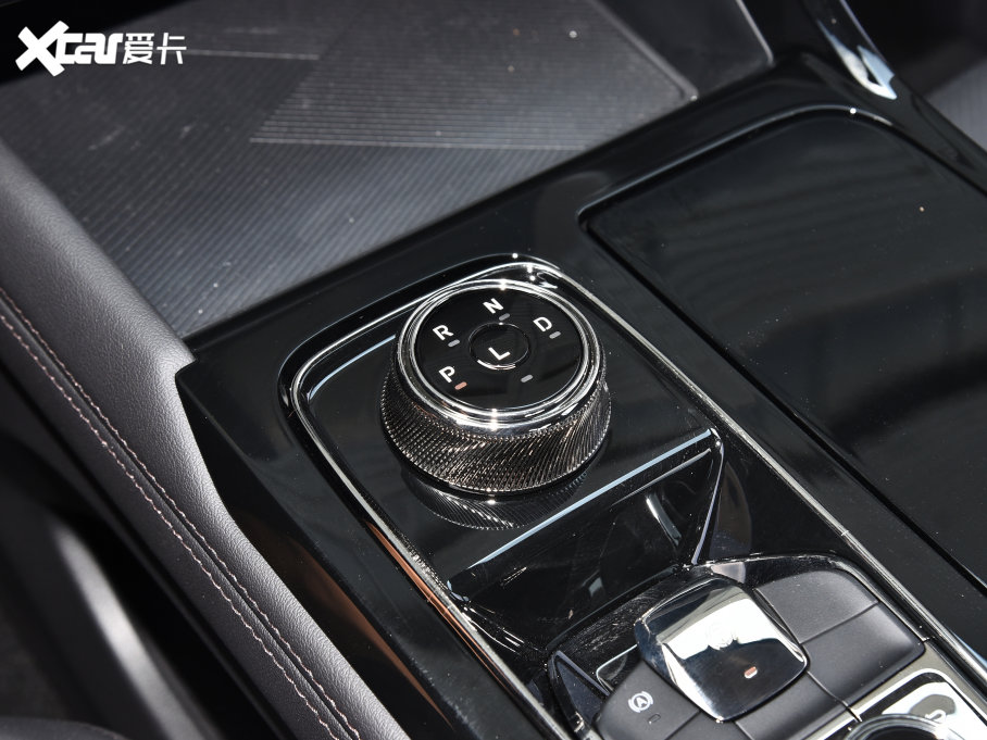 2022I EcoBoost 170 KI