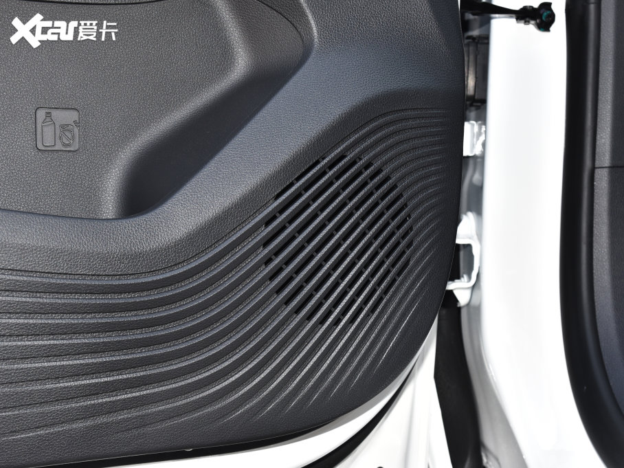 2022I EcoBoost 170 KI