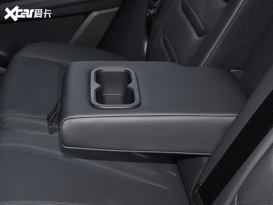 2022I(lng) EcoBoost 170 I(lng)