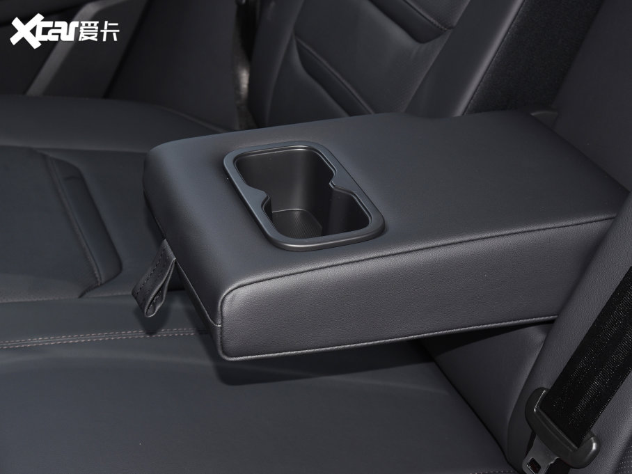 2022I EcoBoost 170 I