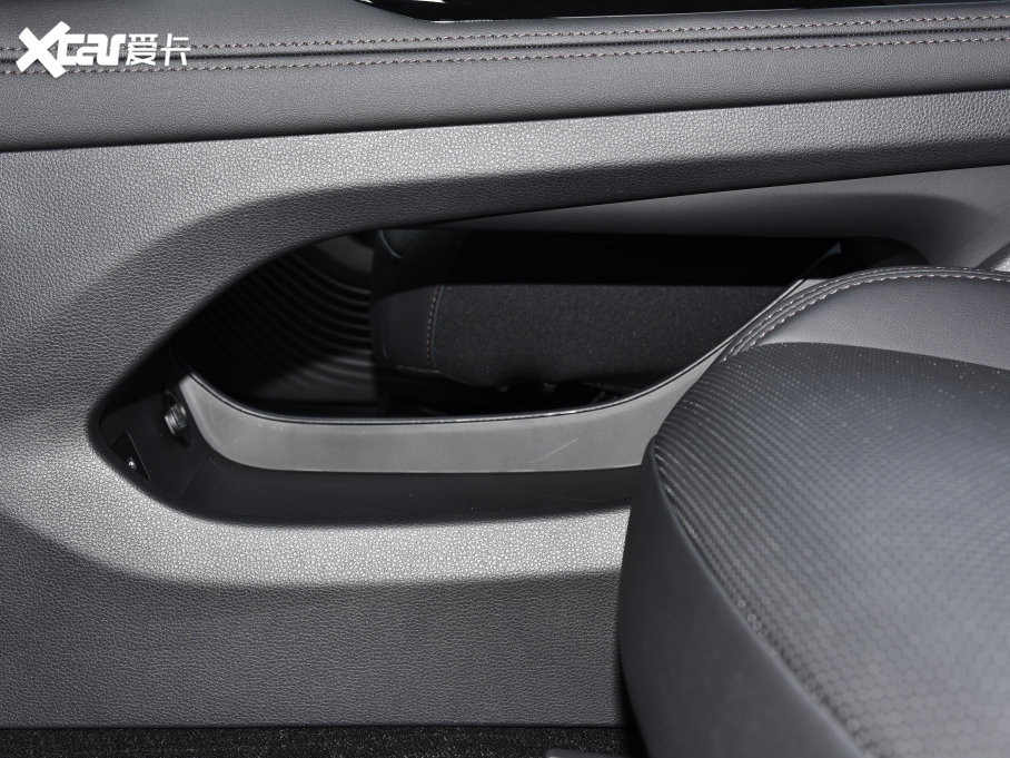 2022I EcoBoost 170 I