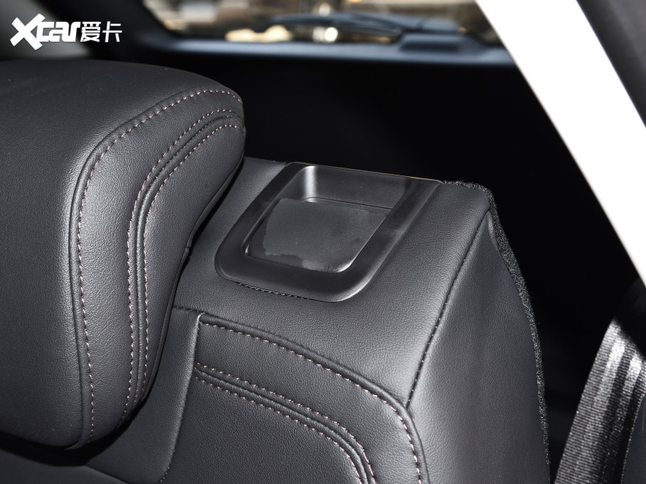 2022���I� EcoBoost 170 ���I��