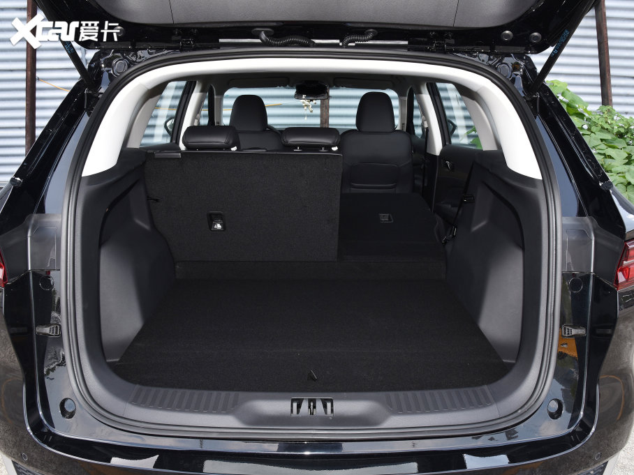 2022I EcoBoost 170 I