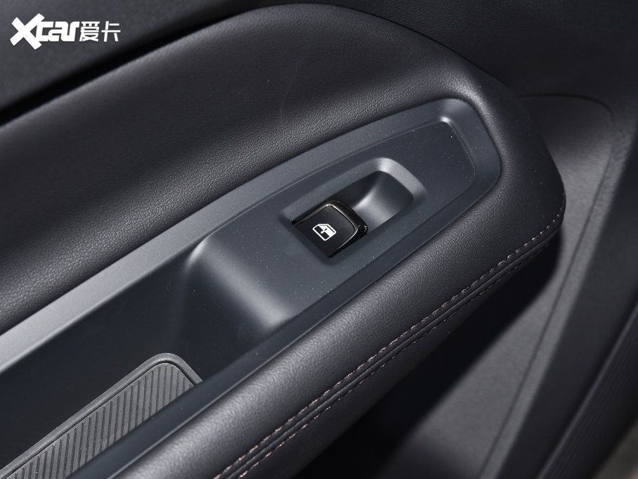 2022I(lng) EcoBoost 170 I(lng)