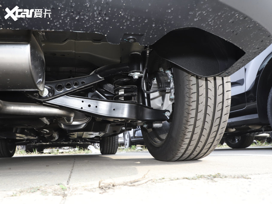 2022I(lng) O EcoBoost 170 Ӱ