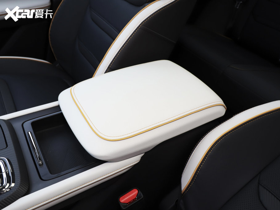 2022I O EcoBoost 170 Ӱ