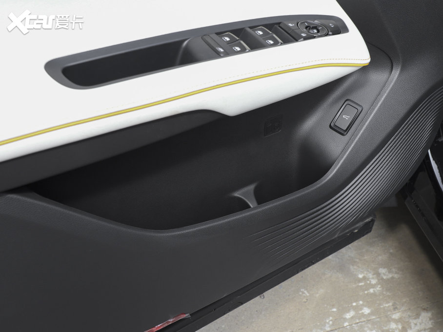 2022I(lng) O EcoBoost 170 Ӱ