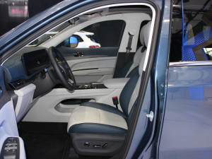 2022EcoBoost 170 I(lng)PLUS g