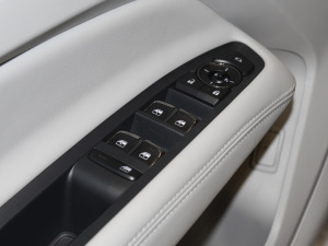 2022EcoBoost 170 I {܇ƅ^	