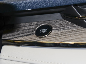 2022EcoBoost 170 I п؅^