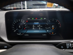 2022O EcoBoost 170 Ӱ x