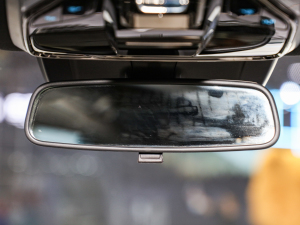 2022O EcoBoost 170 Ӱ п؅^