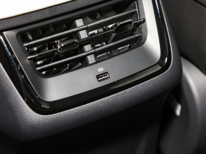 2022O EcoBoost 170 Ӱ п؅^