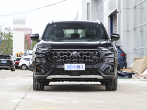 2022款改款 Ecoboost 170 尊领型 正前