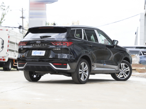 2022款改款 Ecoboost 170 尊领型 右后45度
