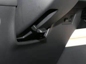 2022O EcoBoost 170 Ӱ п؅^