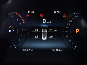 2022EcoBoost 170 KI п؅^