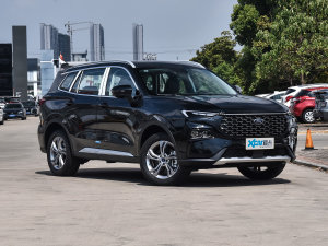 2022款EcoBoost 170 精领型 右前45度