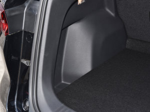 2022款EcoBoost 170 精领型 空间座椅
