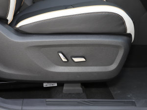 2022O EcoBoost 170 Ӱ g