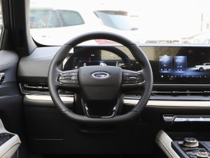 2022O EcoBoost 170 Ӱ P