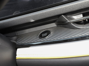 2022O EcoBoost 170 Ӱ п؅^