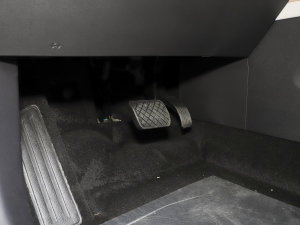 2022O EcoBoost 170 Ӱ п؅^