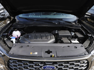 2022款极境 EcoBoost 170 魅影 发动机