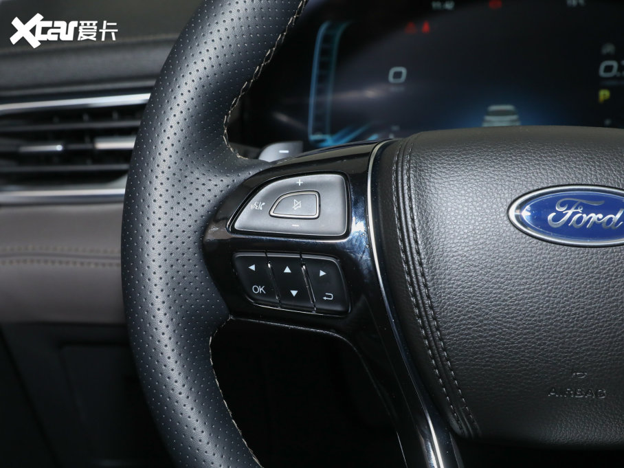 2023Iԣ EcoBoost 225 IPLUS 7(2/2/3)