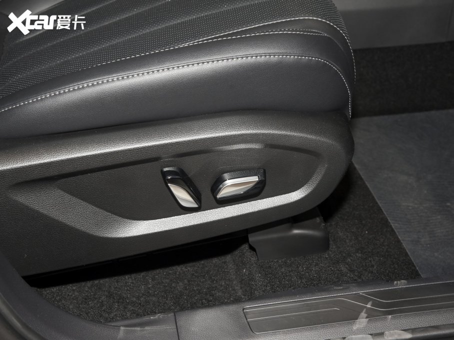 2023Iԣ EcoBoost 225 KI 7(2/3/2)