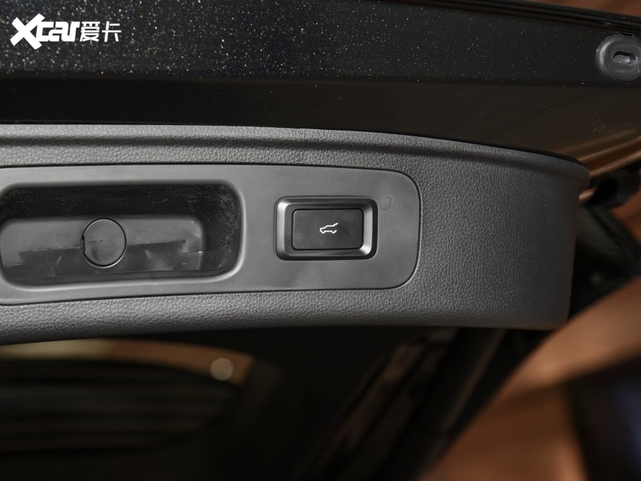 2023I(lng)ԣ EcoBoost 225 KI(lng) 7(2/3/2)