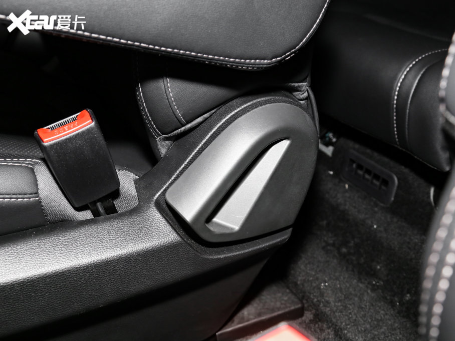 2023I(lng)ԣ EcoBoost 225 KI(lng) 7(2/2/3)