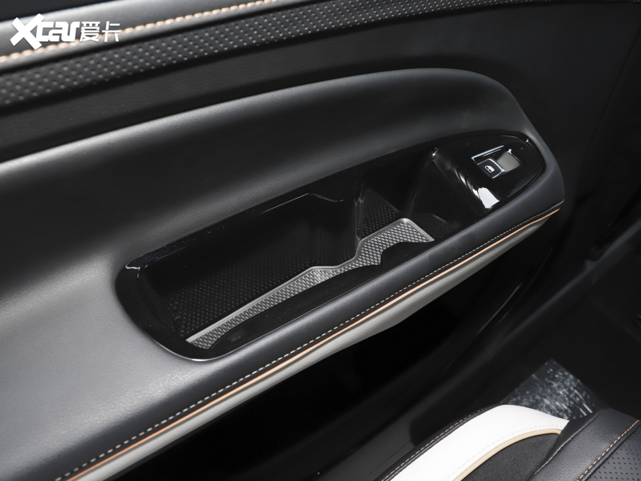 2023I(lng)ԣ EcoBoost 225 ׃AȰI(lng)PLUS 7(2/2/3)