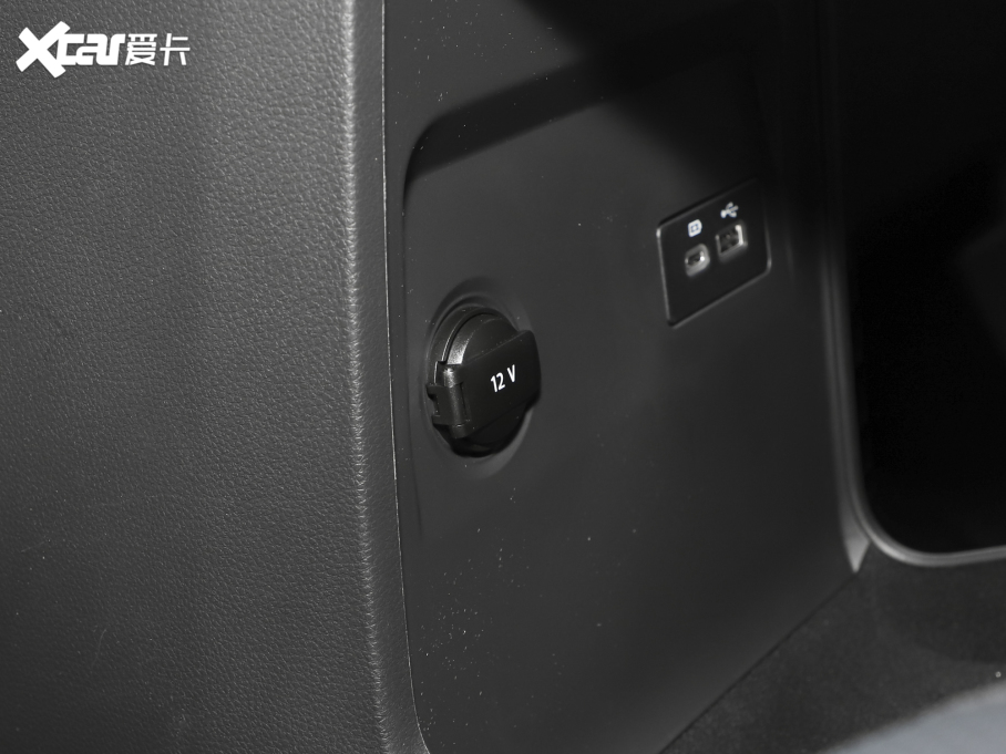 2023I(lng)ԣ EcoBoost 225 ׃AȰI(lng)PLUS 7(2/2/3)