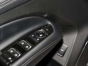 2023EcoBoost 225 KI 7(2/3/2) п؅^(q)