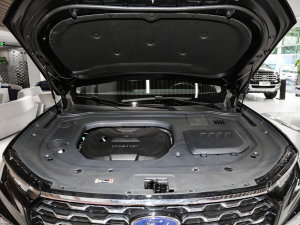 2023款EcoBoost 225 铂领型 7座(2/2/3) 发动机