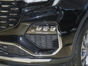 2023款EcoBoost 225 尊领型 7座(2/3/2) 大灯