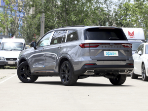 2023款EcoBoost 225 黑曜倾橙版尊领型PLUS 7座(2/2/3) 左后45度