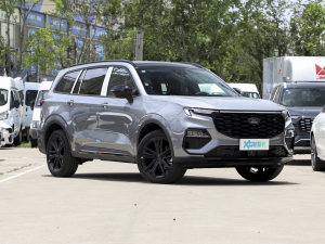 2023款EcoBoost 225 黑曜倾橙版尊领型PLUS 7座(2/2/3) 右前45度