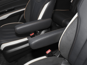 2023EcoBoost 225 ׃AȰIPLUS 7(2/2/3) 