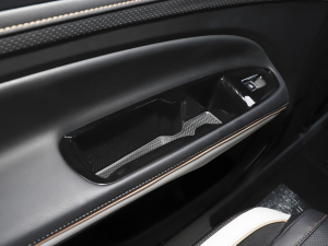 2023EcoBoost 225 ׃AȰIPLUS 7(2/2/3) g