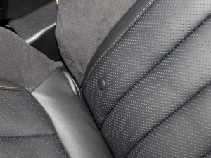 2023EcoBoost 225 ׃AȰI(lng)PLUS 7(2/2/3) g